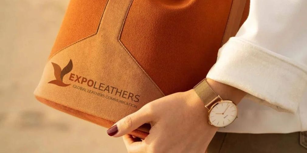 Il nostro valore aggiunto Expoleathers nasce per creare opportunità di incontro tra le aziende che operano nel settore delle pelli, ma grazie al suo marketplace coinvolge anche tutti i privati hobbisti, consumatori, collezionisti, di questo materiale così prezioso e antico chiamato pelle.